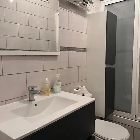 Дом отдыха Charmante Maison Avec Jardin
